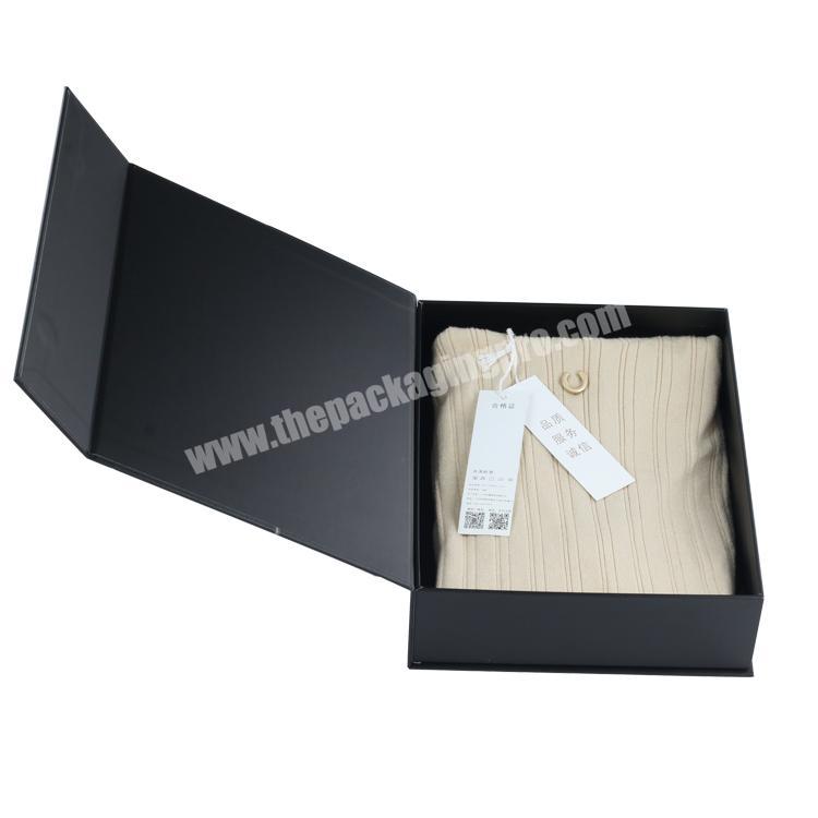 Guangzhou packaging box supplier luxury magnetic matte black gift box for clothes packing
