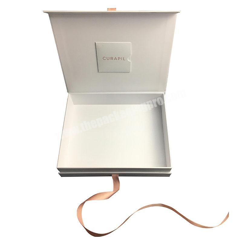 Guangzhou White Rigid Custom Magnetic Paper box For Skincare With Gold Logo