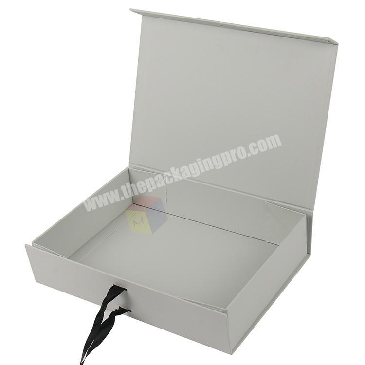handmade magnetic folding clothing boxes with ribbon and logo