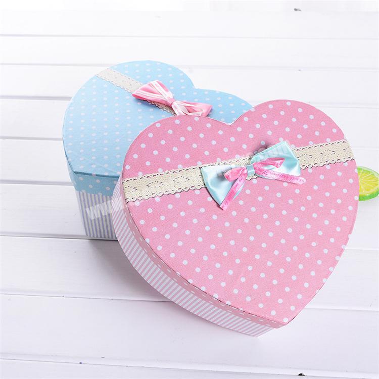 Heart Shaped Gift Box Packaging Luxury Custom Logo Made Cardboard Clothing Paper Gift Boxes
