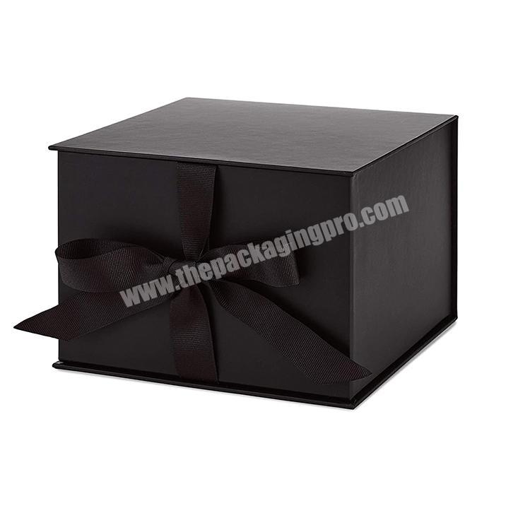 High-end Cardboard Box Ribbon Flip Box Valentines Day Gift Box Custom-made Fashion Design