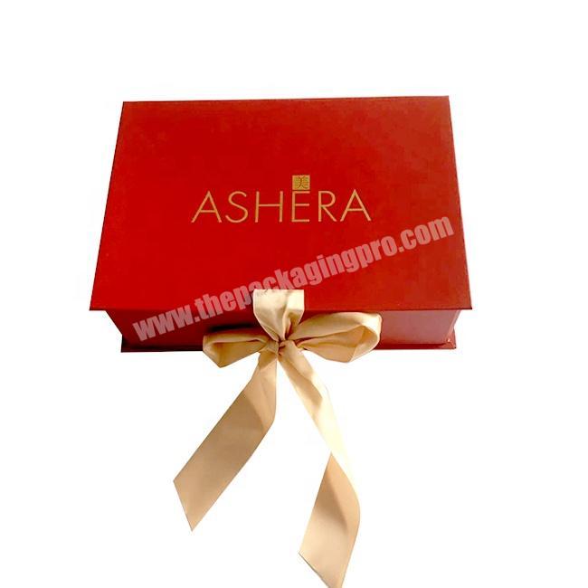 High End Collapsible Bridesmaids Gift Box Foldable Custom Wedding Favor Box with Ribbon