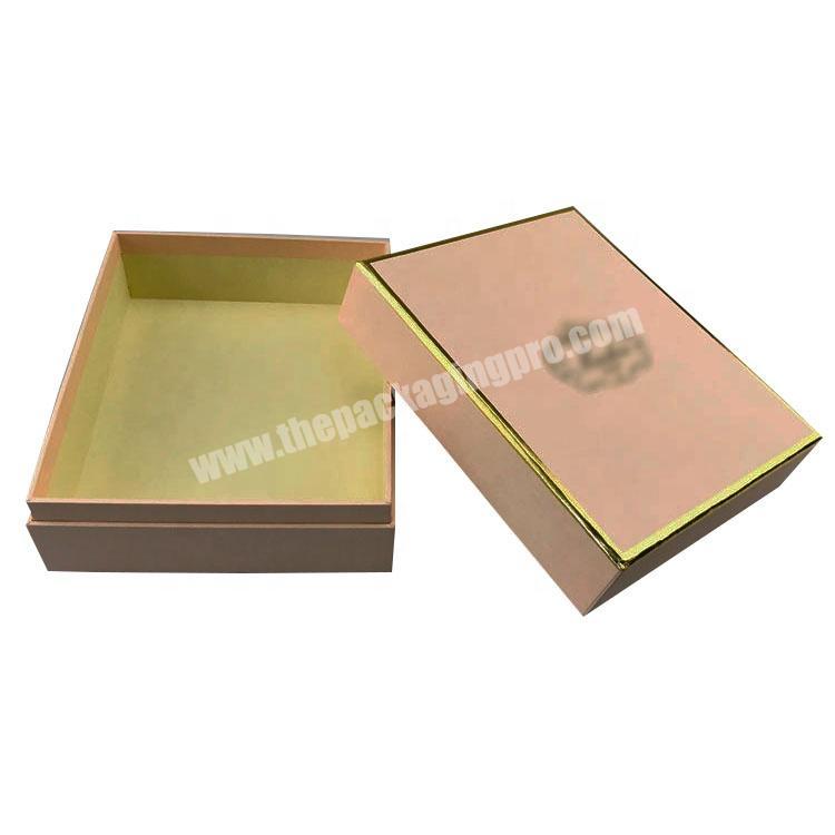 High grade heaven And Earth Cover Gift candy Box rigid shoulder desserts packaging box with gold edge