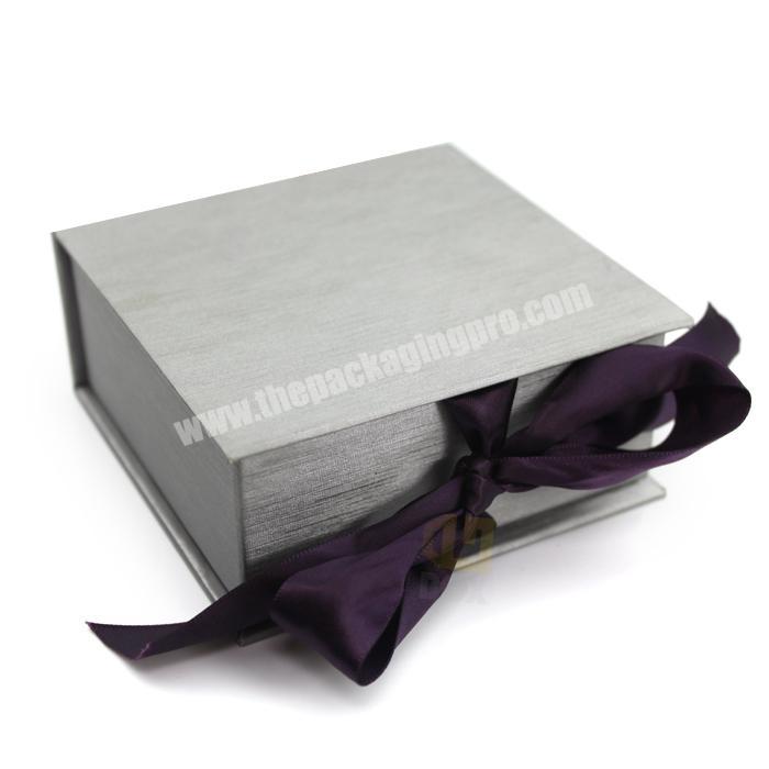 High Quality Cardboard Velvet Ribbon Jewelry Packaging Box Small Set