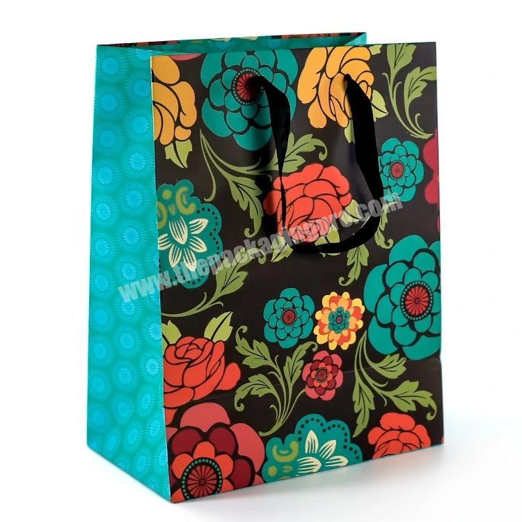 High Quality Color Printing Art Paper Gift Bag with Your Own Logo