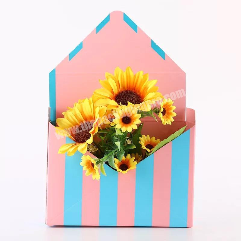 High quality custom surprise bouquet gift box