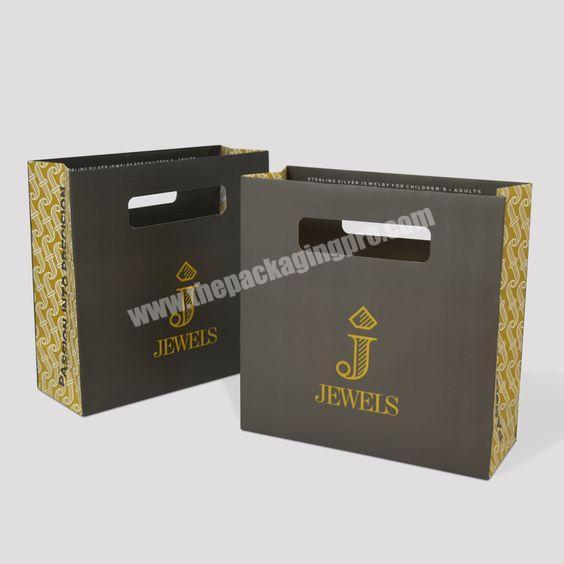 High Quality Organic Material Paper A4 Size Shopping Paper Bag  With Flat Handle 2020 Wholesale