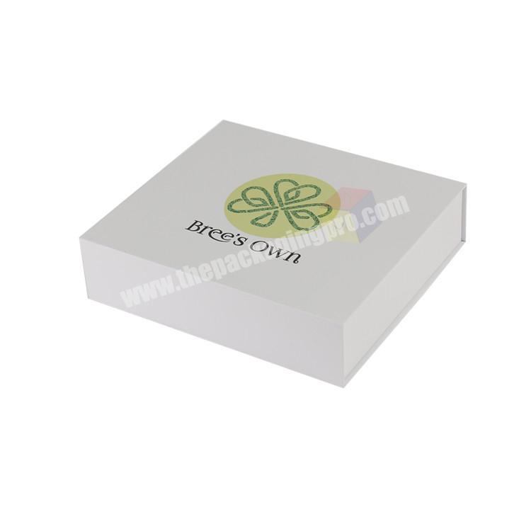 hight quality magnetic gift box white with sponge tray