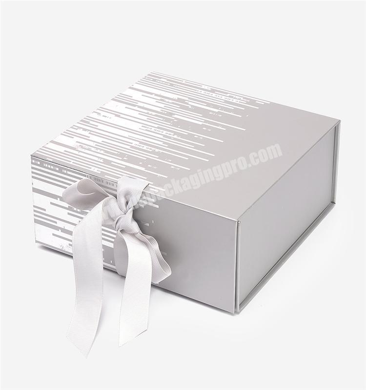Hot Fancy Magnet Silvery Rigid Flat Luxury Packaging Magnetic Folding Storage Paper Gift Box With Ribbon