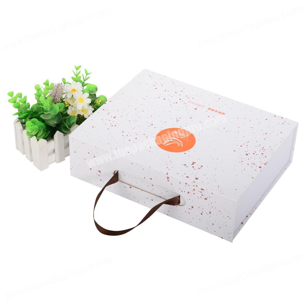 Hot sale elegant looking hot stamping magnetic gift box