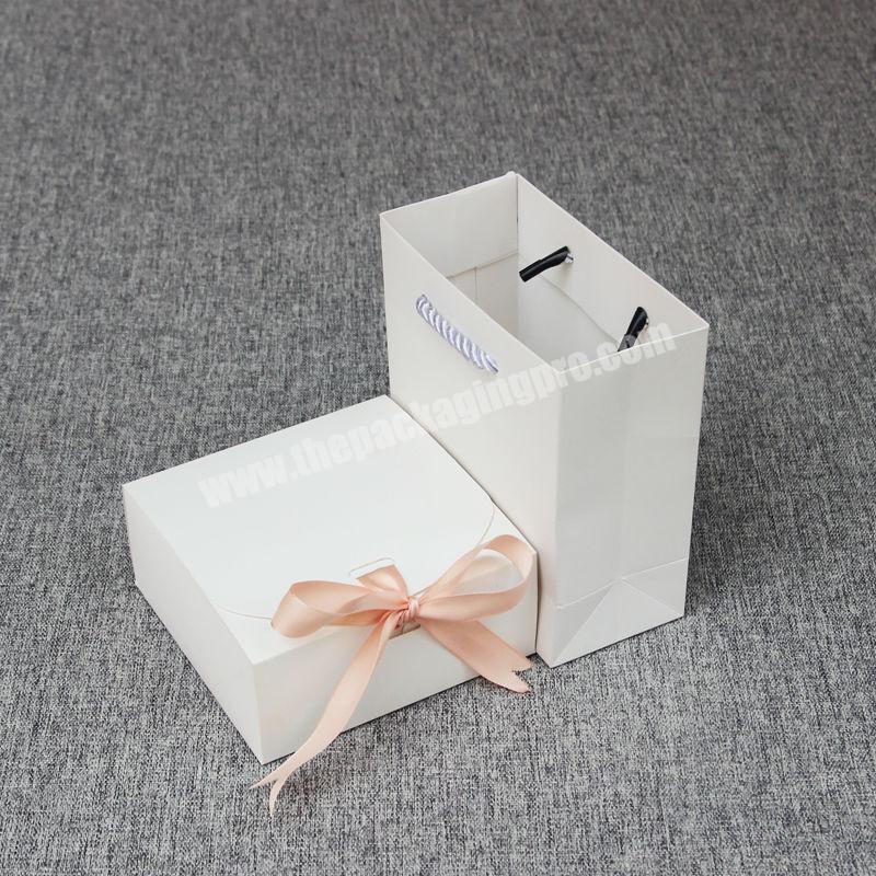 Hot Sale High Quality Custom Size Slap-up Whole Colour Printed Ribbon Kraft Paper Gift Packaging Box