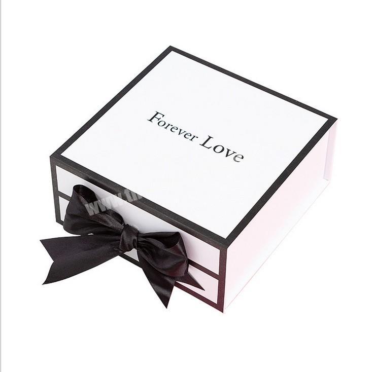 Hot Selling Customized Business Card Flip Folding Box Packing Magnetic White Gift Boxes With Black Bow