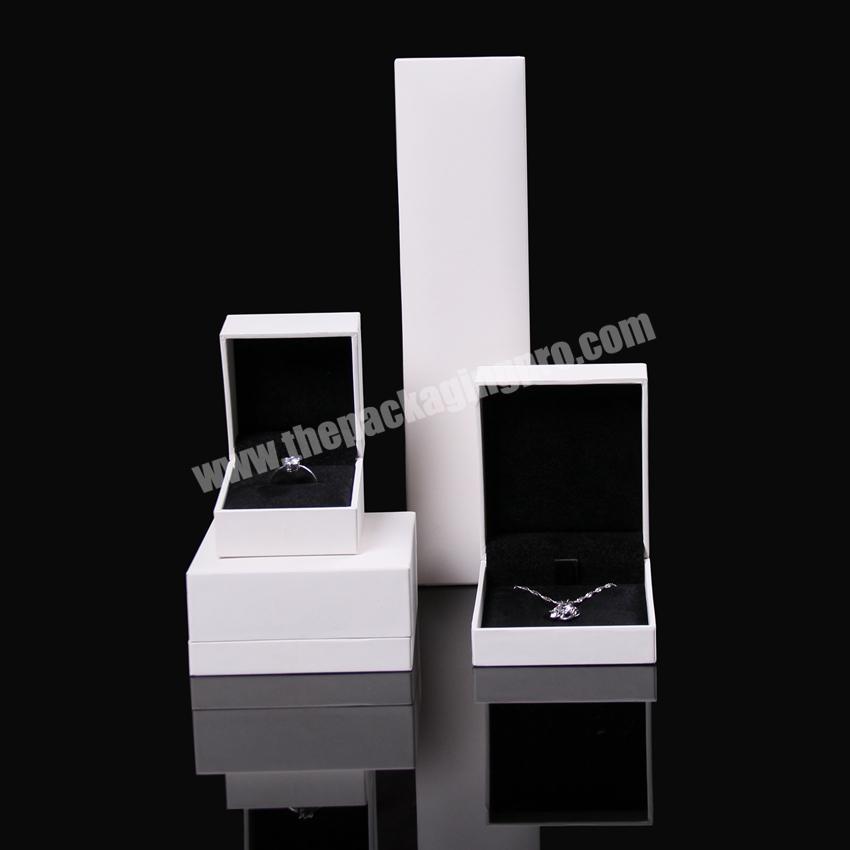 Hot selling fancy white jewely boxes for jewelry set packaging