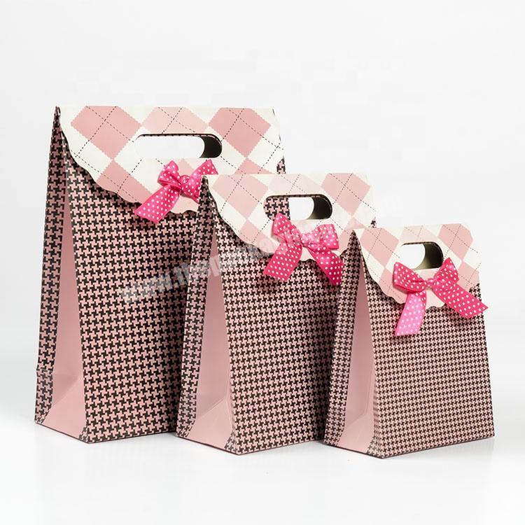 Hot Selling High Quality Color Paper Bags With Handles Gift Bag