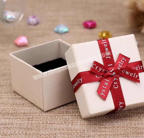 Jewelry Boxes Paper Beige Color Red Ribbon Bowknot For Jewelry Packing Display Gift Necklace Earring Box