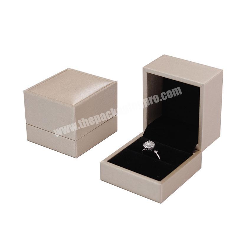 Lovely Custom Paper Jewelry box Ring Box