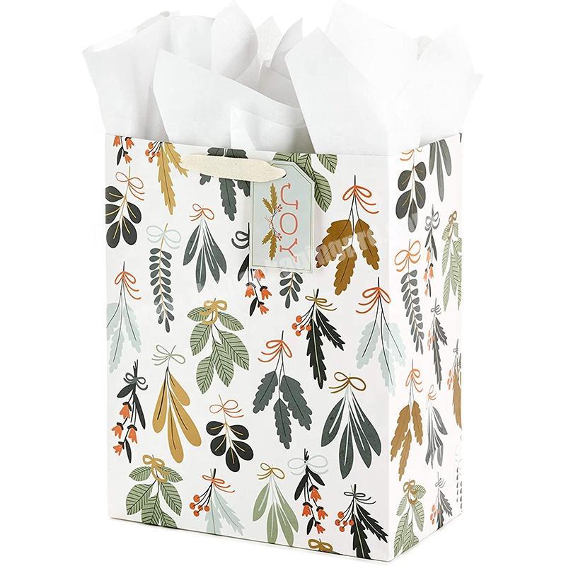 Low Cost Personalized Reusable Paperbags Custom Christmas Kraft Paper Gift Bag For christmas
