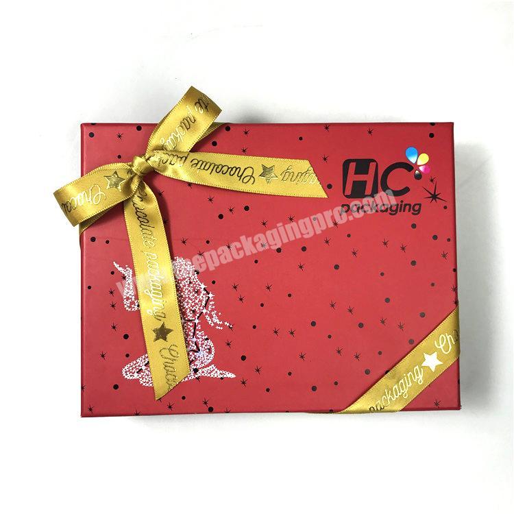 Luxurious Acrylic paper cardboard Wedding Invitation Burgundy Silk Wedding Invitation chocolate large gift Box with Ribbon Bow