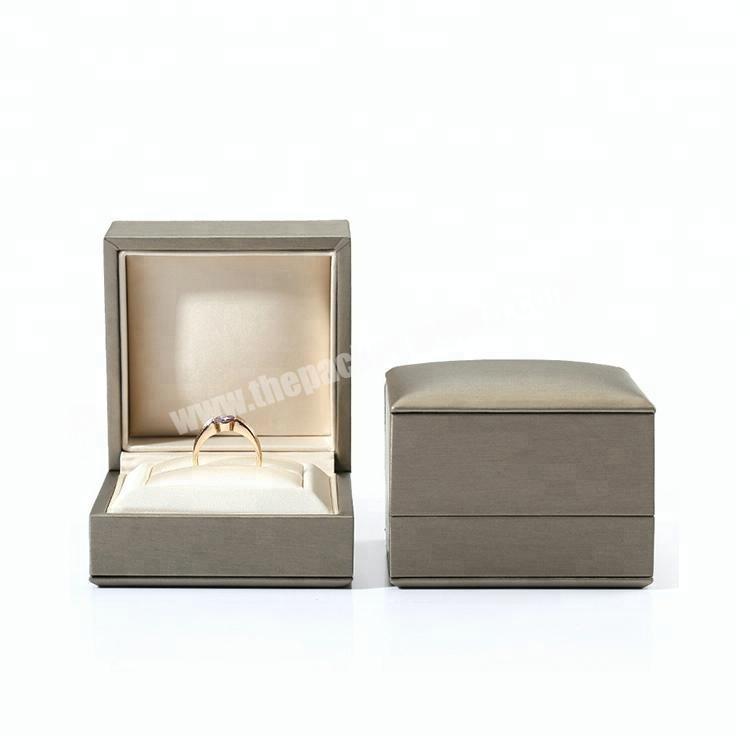 Luxury cardboard custom velvet ring box jewelry ring box
