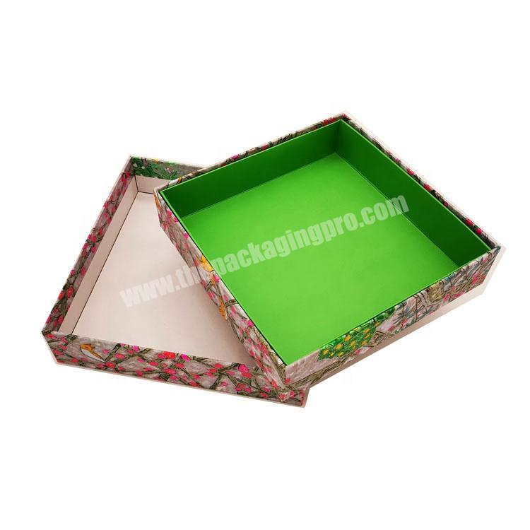 Luxury cardboard gift box for underwear packaging from China