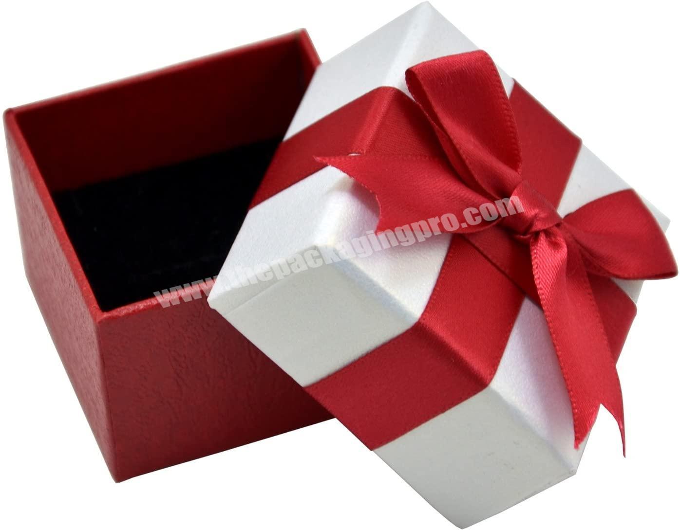 Luxury Cardboard Gift Box Packaging With Ribbon