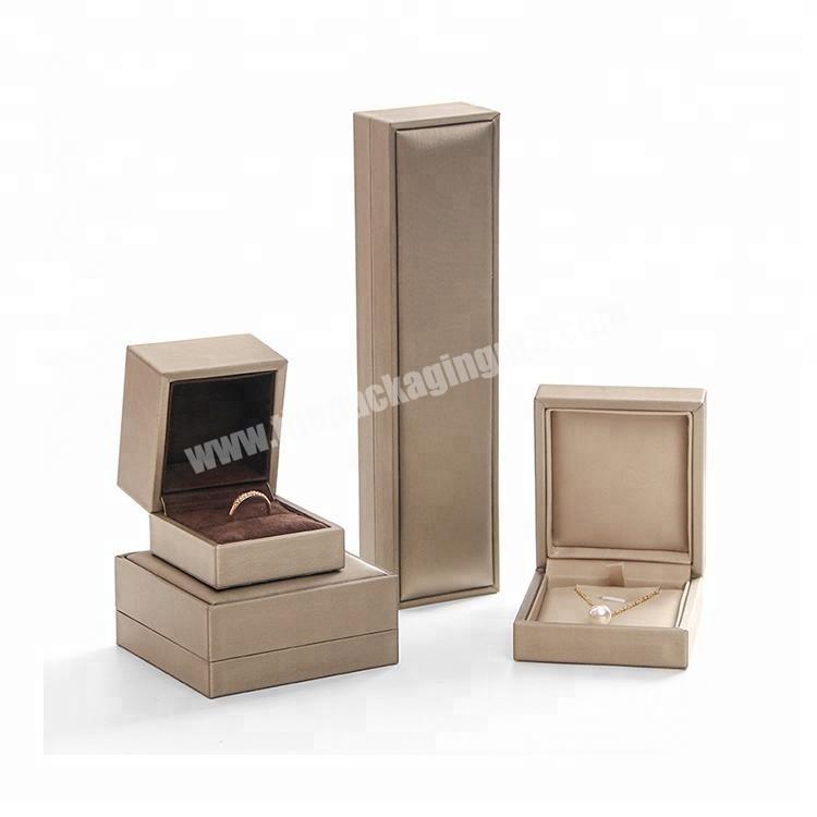 Luxury cardboard gift custom bracelet box for jewelry
