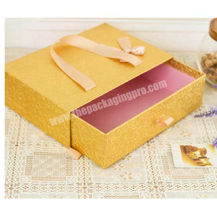Luxury Cardboard Gold Card Paper Packaging Sliding Drawer Cosmetic Gift Set Box