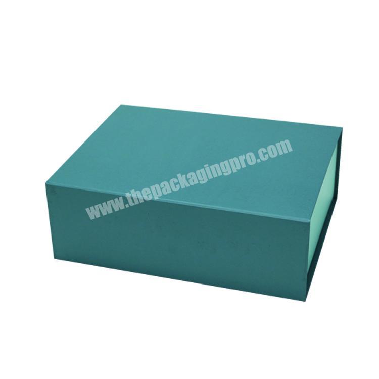 Luxury Cardboard Magnetic Folding Gift Box Closure custom flip box