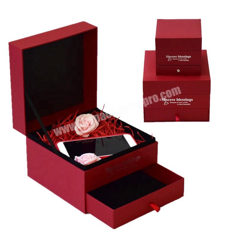 Luxury Clamshell Flower Packaging Magnetic Boxes Proposal Ring Box