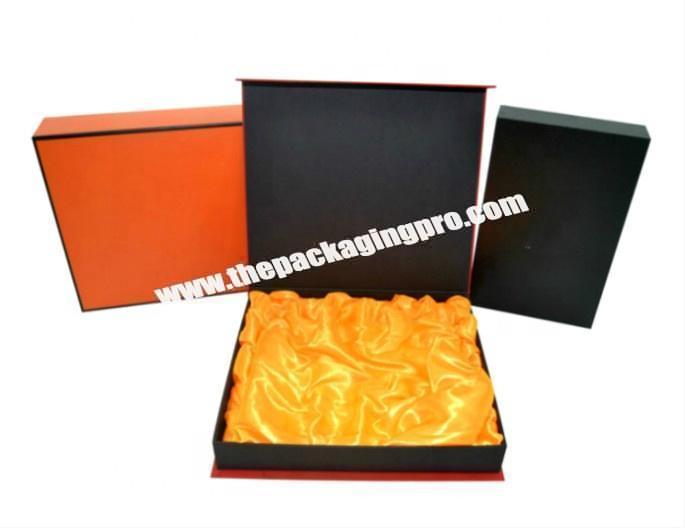 Luxury convenient shipping cardboard foldable cosmetic perfume box with gold color satin