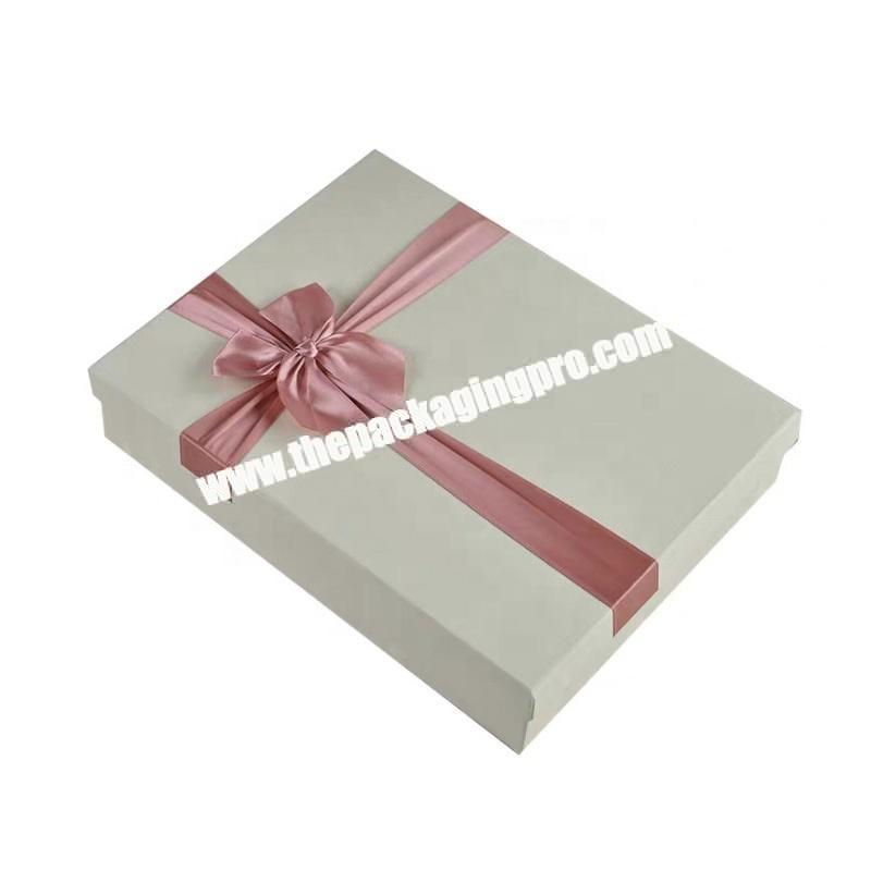 Luxury Custom Black Logo White Color Foldable Magnetic Cardboard Paper Gift Packing box