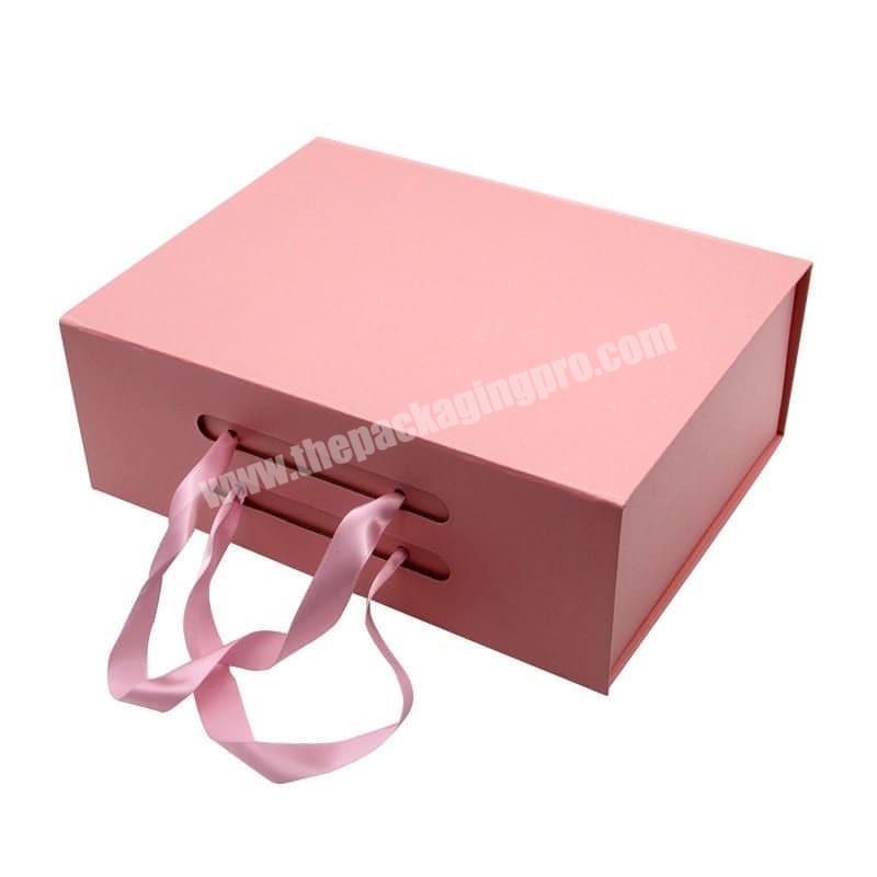 luxury custom creative silk handle Flip rigid cardboard fold gift box