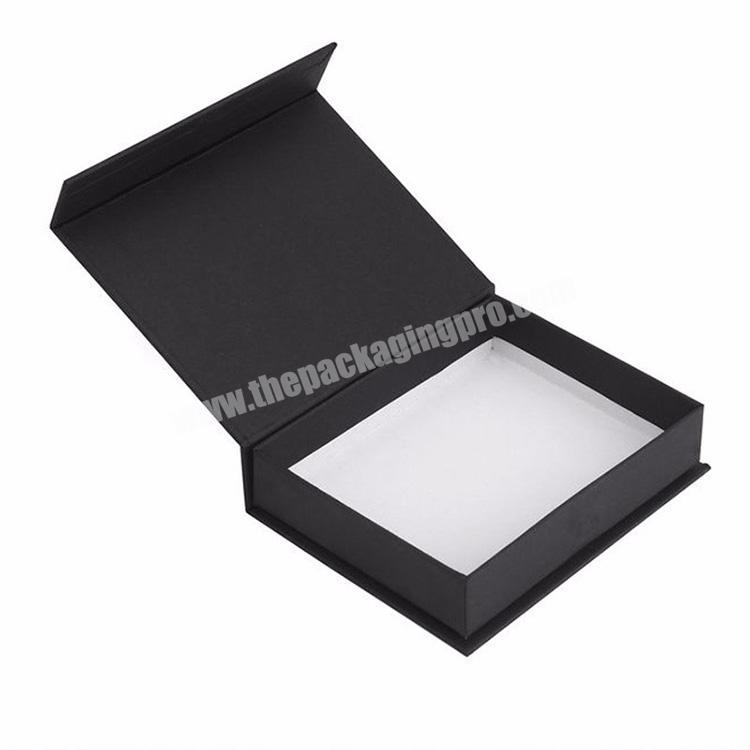 Luxury custom LOGO cardboard paper magnetic closure travel card gift packaging boxes