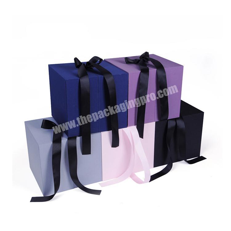 Luxury custom paper ribbon square flower box