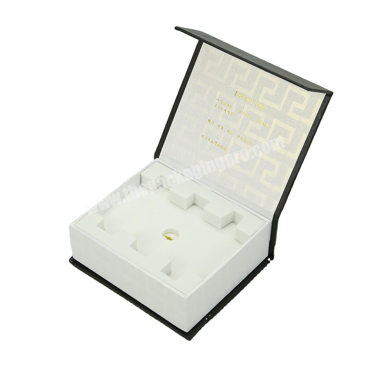 Luxury custom rigid gift packaging box clamshell box product packaging cosmetic packaging box hot silver gold foil