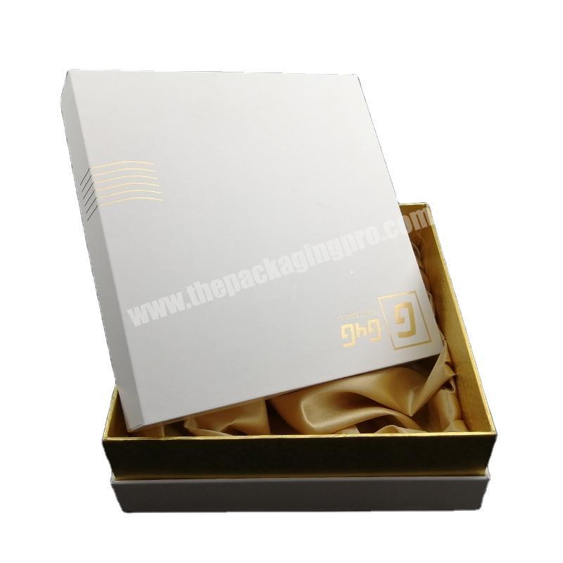 Luxury Custom White Square Lid and Base Cardboard God Foil Logo Packaging Paper Scarf Box For Gift With Border