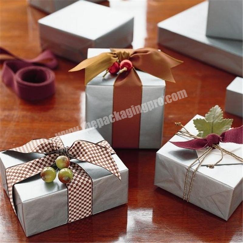 luxury gift box,fancy christmas gift boxes with lids,Colour printing golden cardboard kraft paper gift box with ribbon