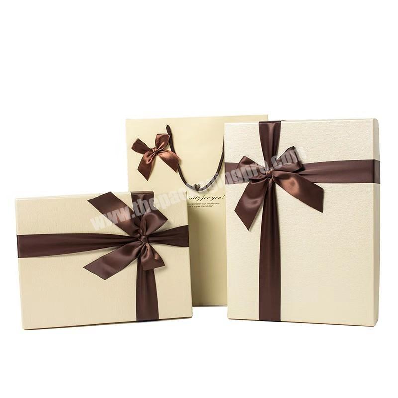 Luxury gift box packing with handmade promotion gift packaging boxes