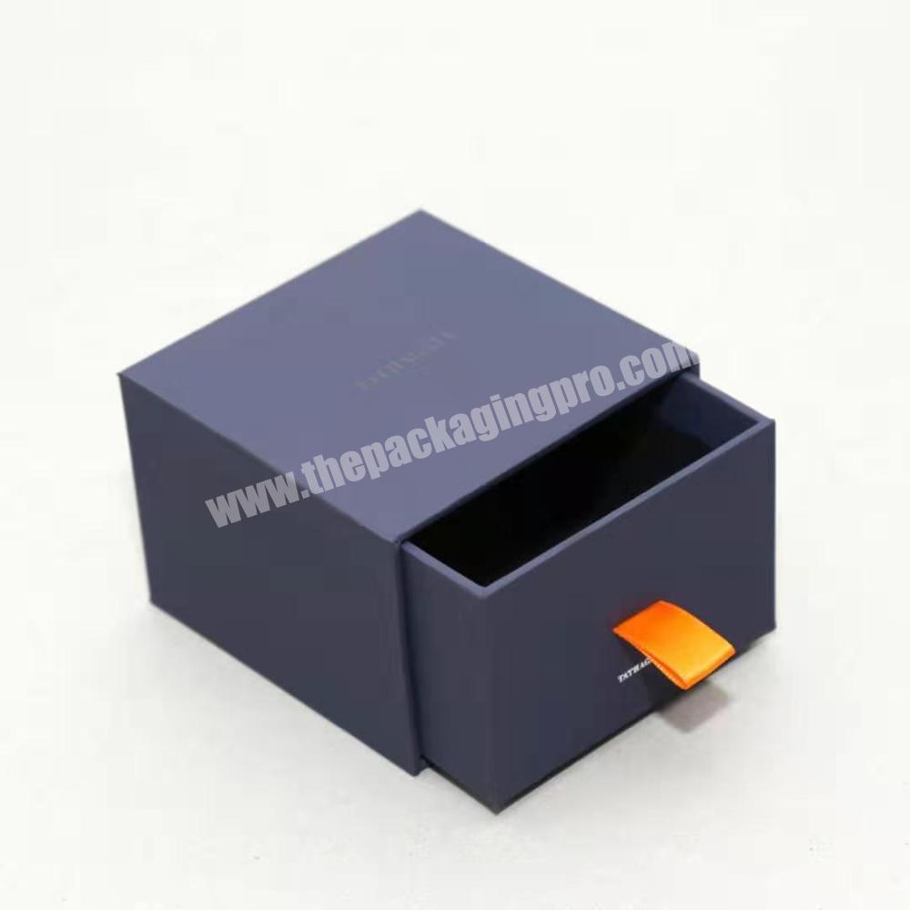 Luxury gift box with customize recyclable rigid presentation boxes with drawer