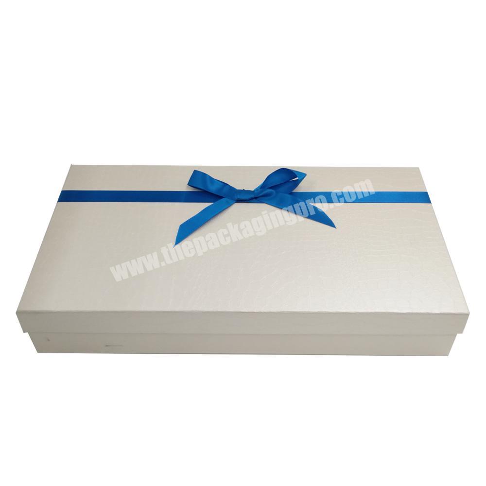 Luxury hot stamping cardboard bow tie packaging box with ribbon