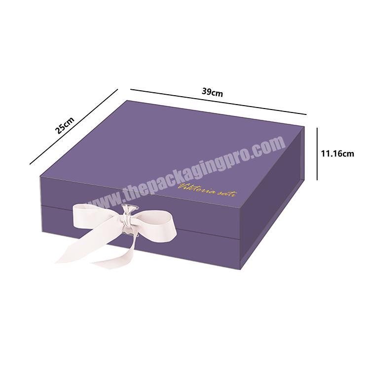 luxury logo embossing customized retail clothing box packaging