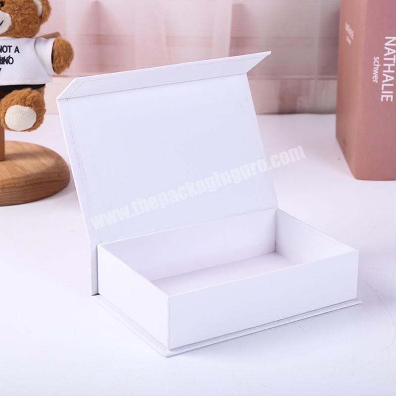 Luxury Magnetic Origami Magnet Recycle Small Cosmetic Thin Skin Care Kraft Cardboard Custom Made Candle Packaging Paper Gift Box