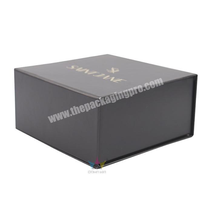 Luxury Matte Lamination Book Shaped Rigid Paper Flap Custom Printed Magnetic Closure Gift Black Magnet Box