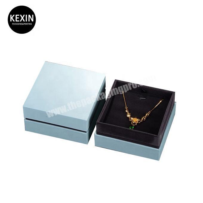 luxury middle color pendant box with foam pad