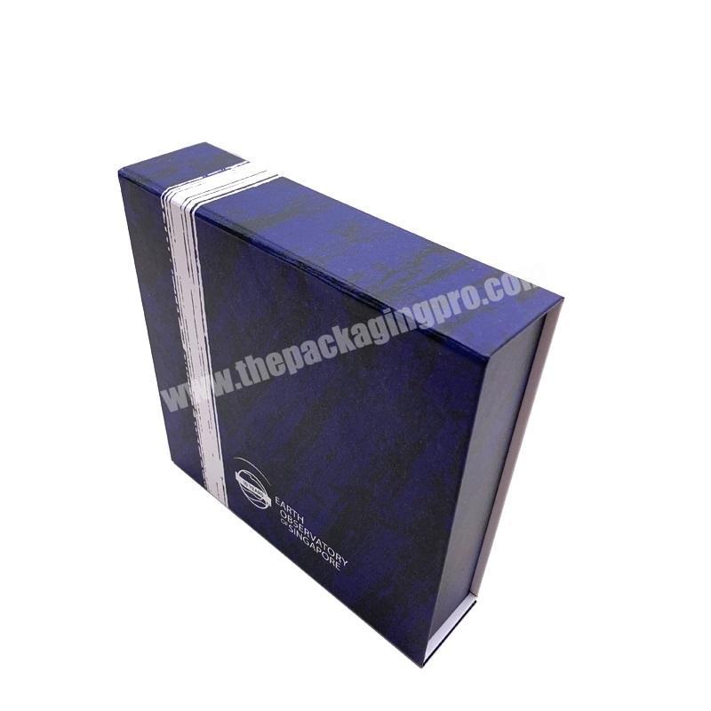 Luxury Packaging Magnetic Folding Box Ribbon Gift Christmas