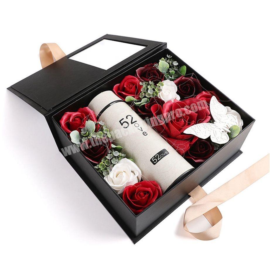 Luxury paper cardboard suitcase roses packaging box for flower with handle