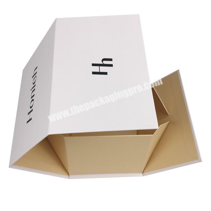 Luxury paper folding packaging gift box with ribbon