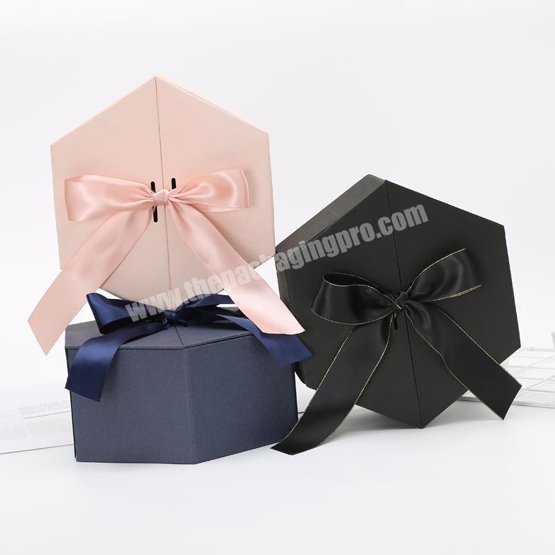 Luxury Polygon  Pink Gift Box Birthday paper Box Wholesale with ribbon