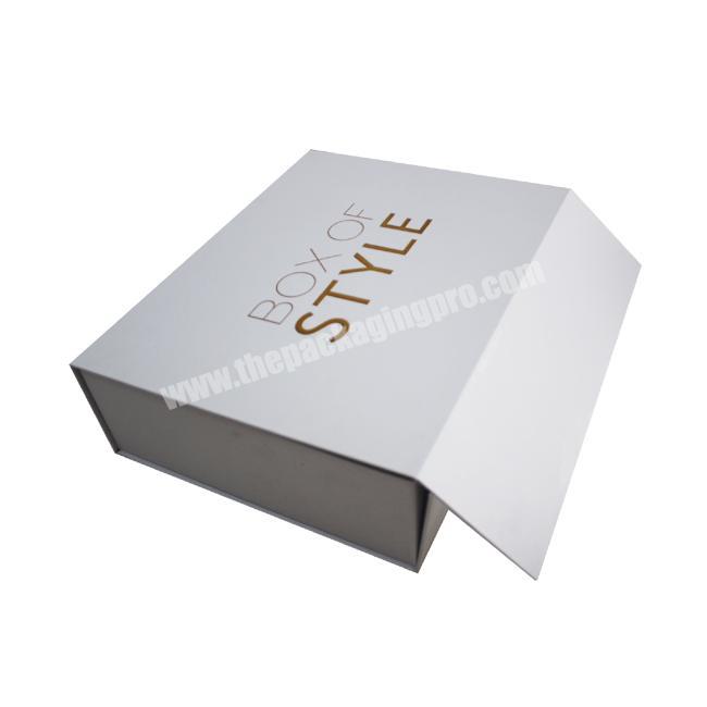 Luxury Rigid and Lovely Paper Magnet Closure Gift Box,Folding Style Packaging Box