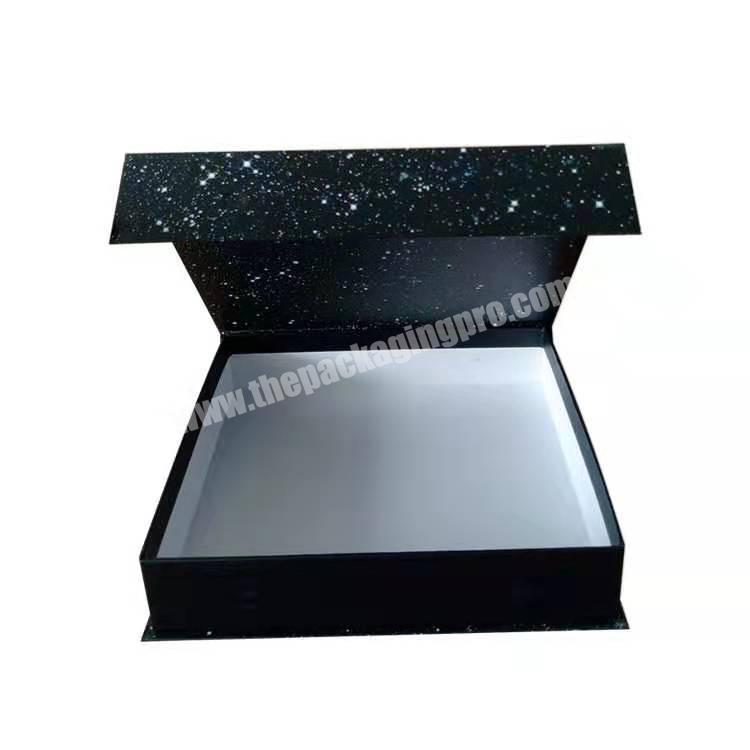 Magnetic folding luxury cosmetic gift box with cardboard star folding packaging